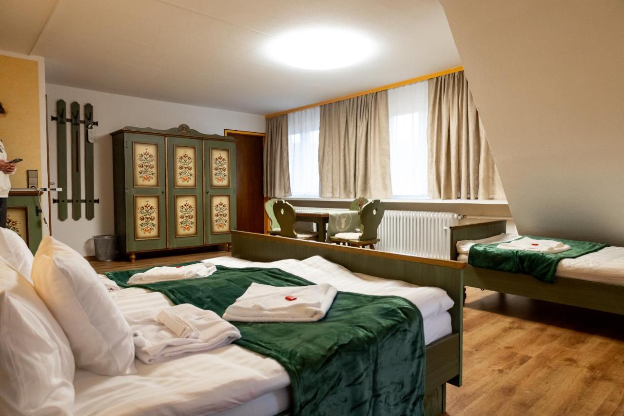 Hotel Zum See, Titisee Eksteriør bilde