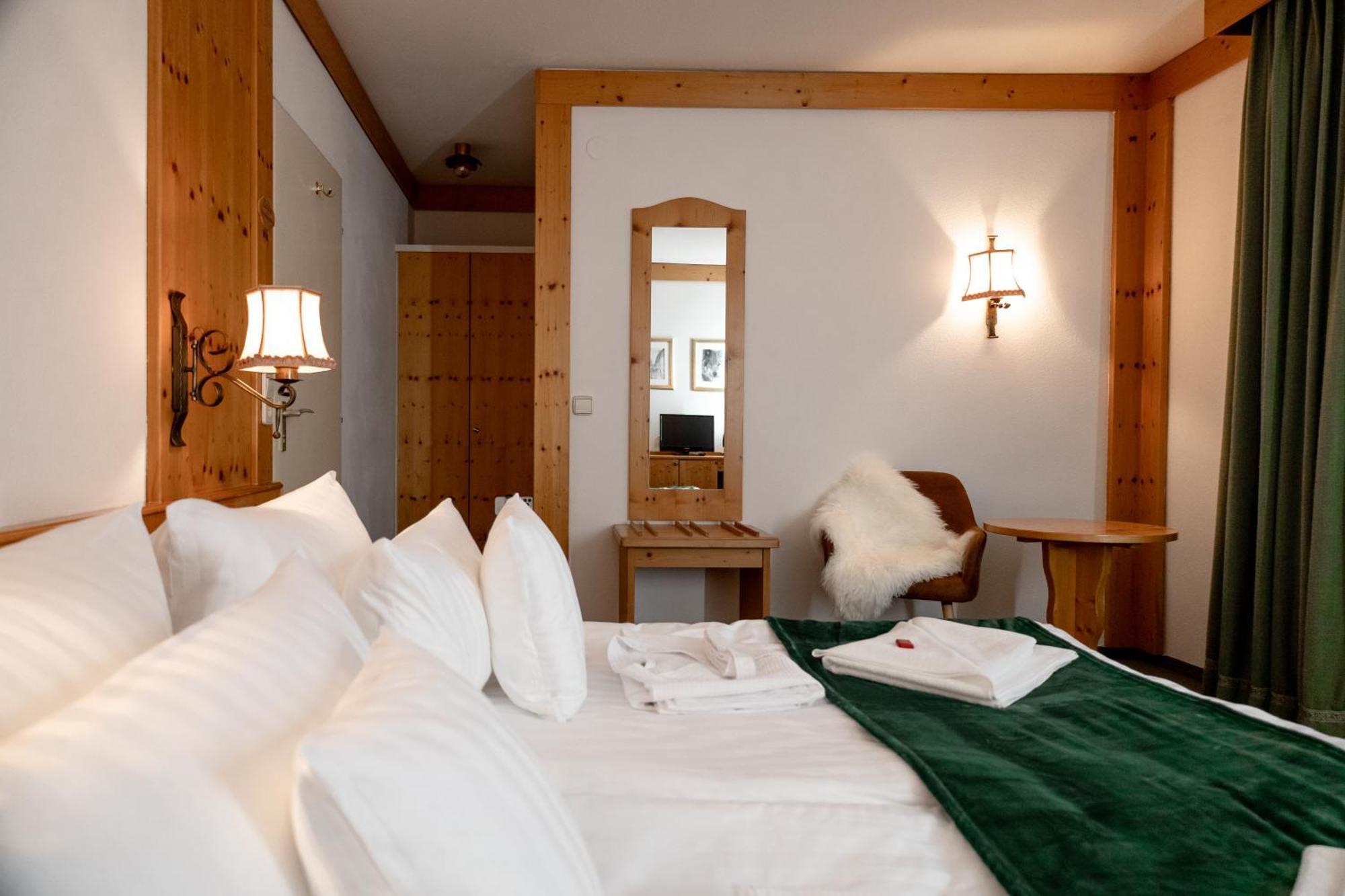 Hotel Zum See, Titisee Eksteriør bilde